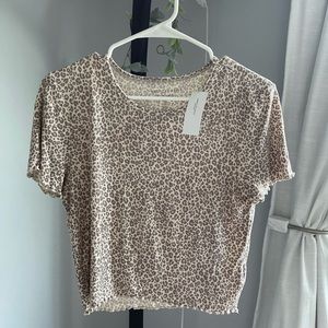 american eagle cheetah print crop ruffle top